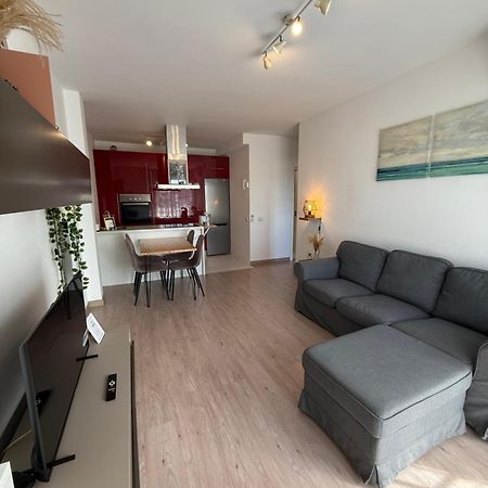 Seaside Paradise - 2 Bedroom Apartment With Ocean Views & Air Conditioning In Playa San Juan Buitenkant foto