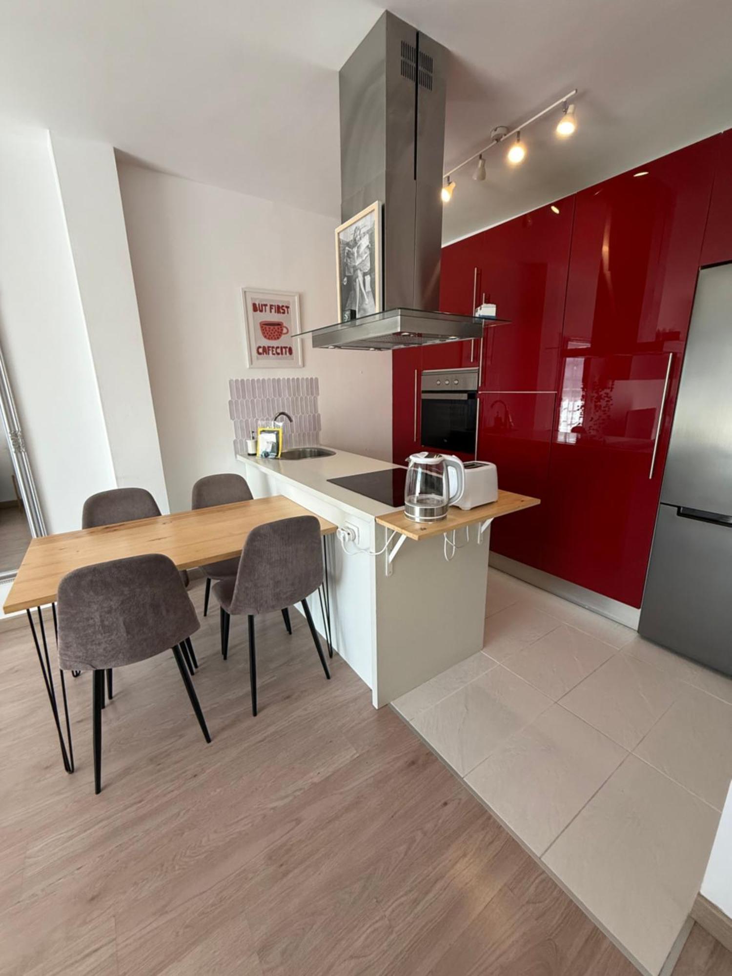Seaside Paradise - 2 Bedroom Apartment With Ocean Views & Air Conditioning In Playa San Juan Buitenkant foto