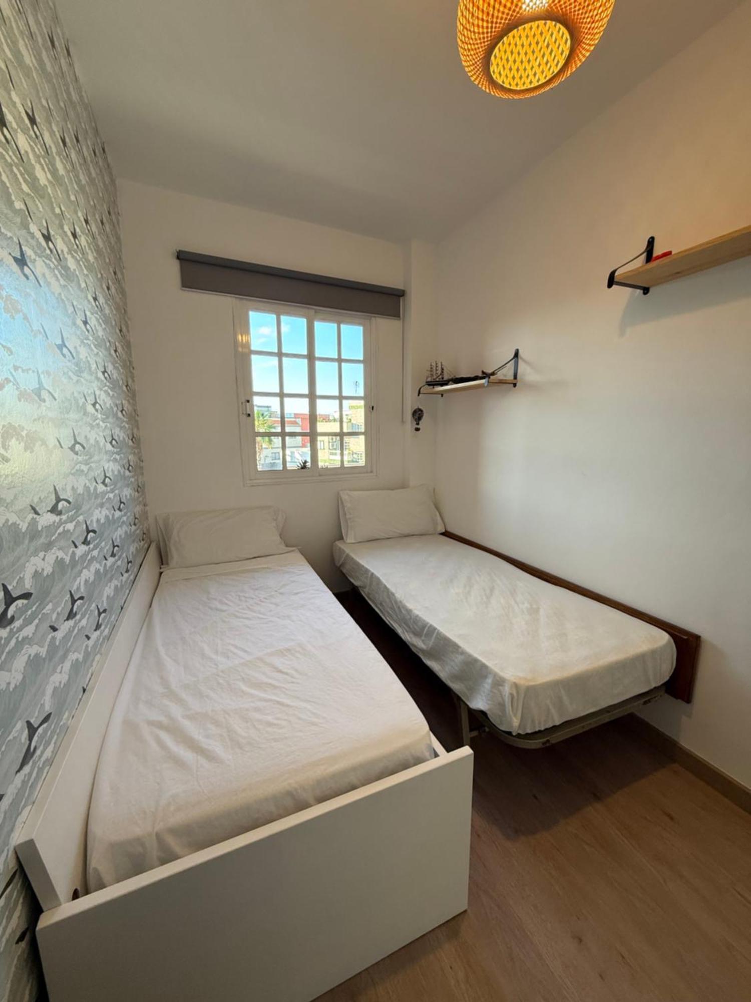 Seaside Paradise - 2 Bedroom Apartment With Ocean Views & Air Conditioning In Playa San Juan Buitenkant foto